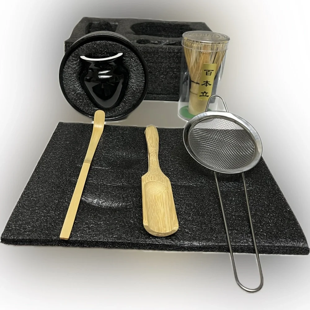 Black Matcha Tea Set with Bamboo Whisk